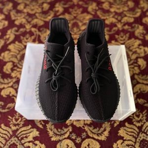 🔥 Adidas Yeezy 350s “ Bred” Sz 8